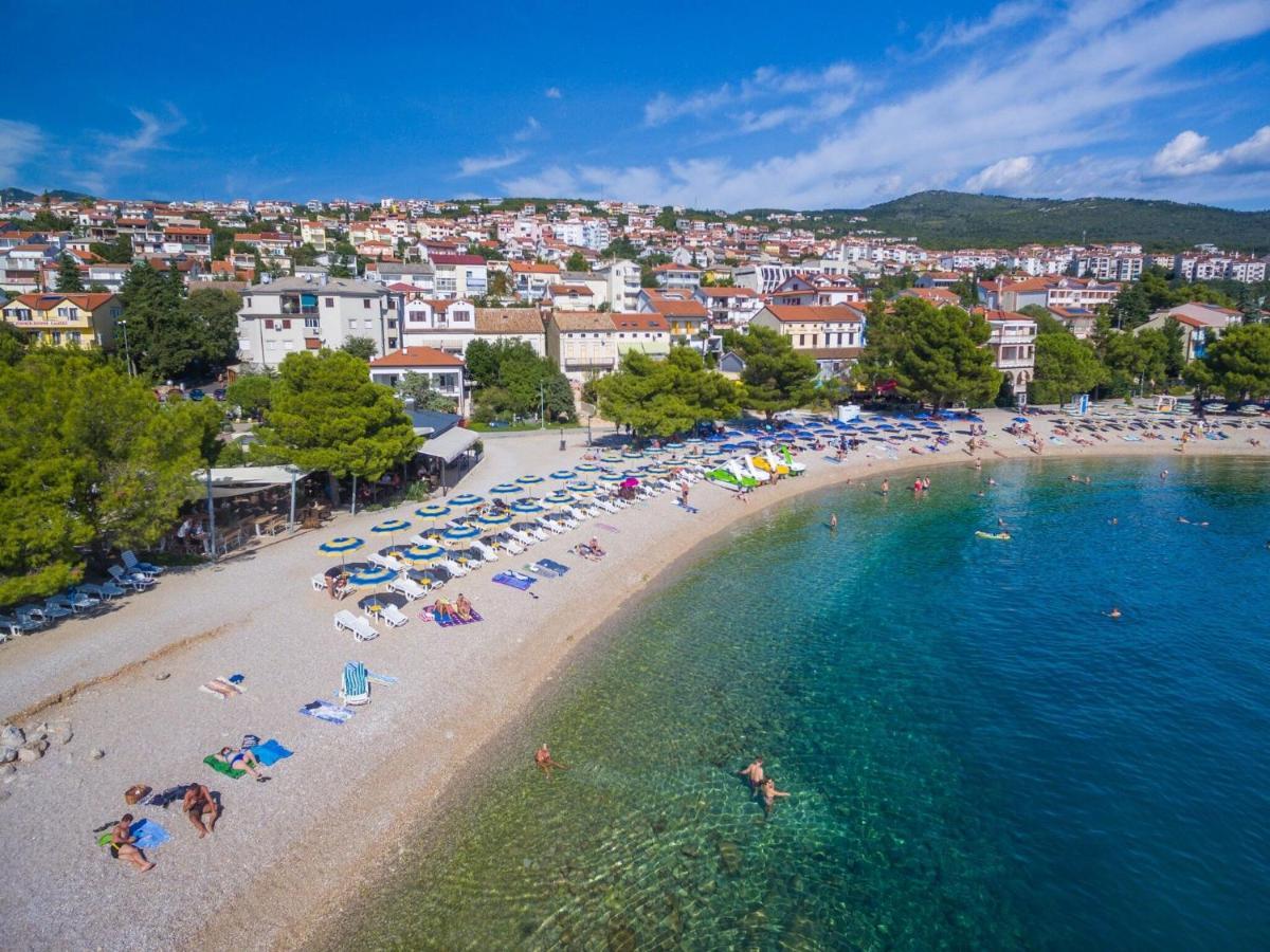 Apartments Mirela Crikvenica Exterior foto