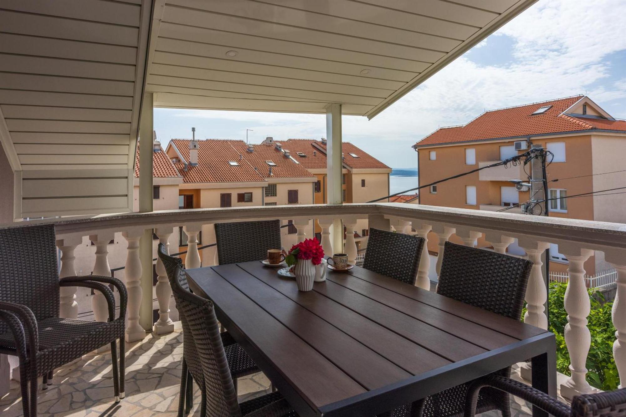 Apartments Mirela Crikvenica Exterior foto
